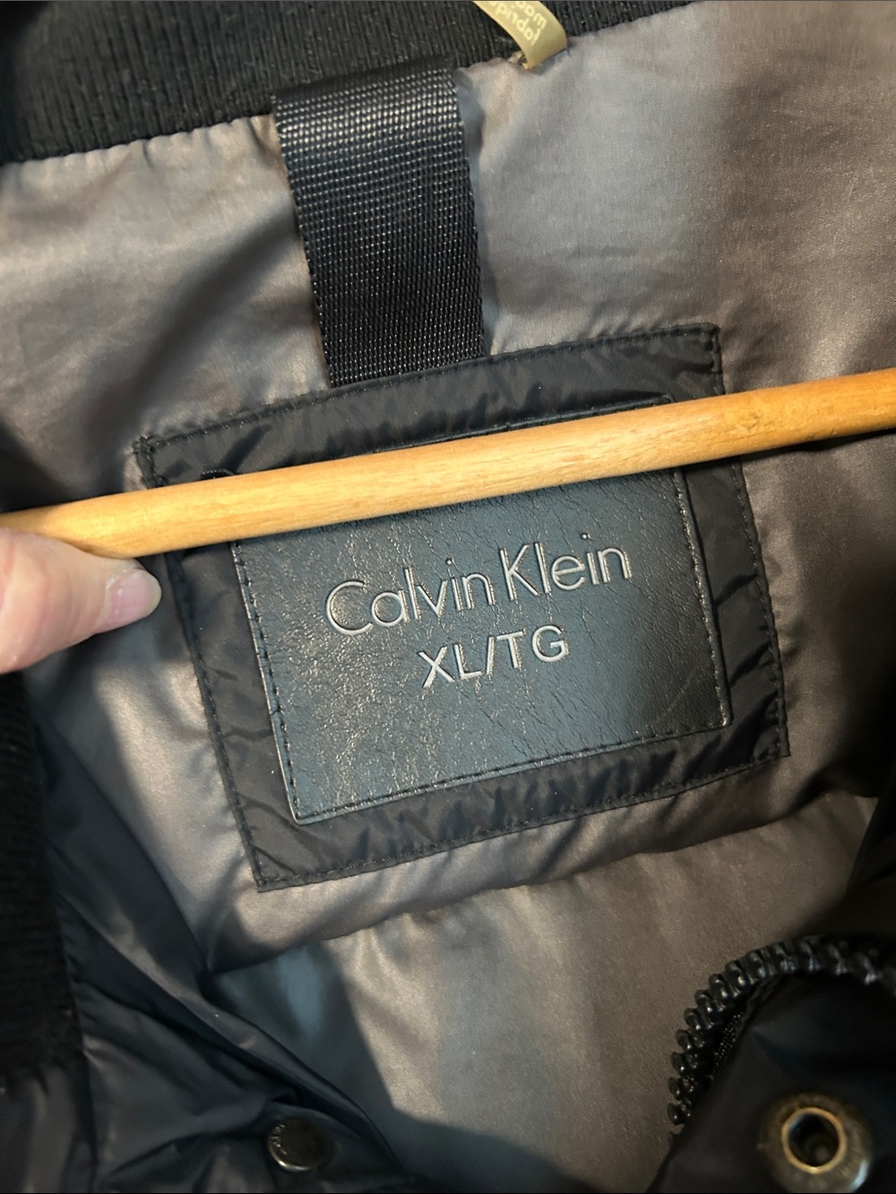 Calvin Klein Men’s Puffer Jacket - Picture 3 of 13